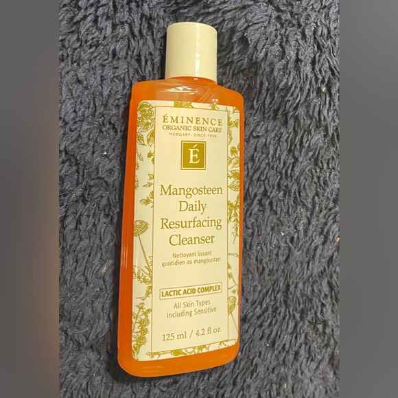 Eminence Skincare New Eminence Mangosteen Daily Resurfacing